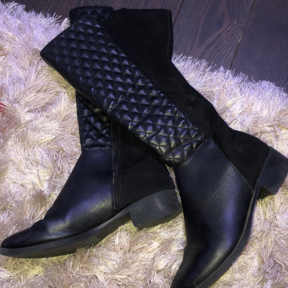 Black Boots